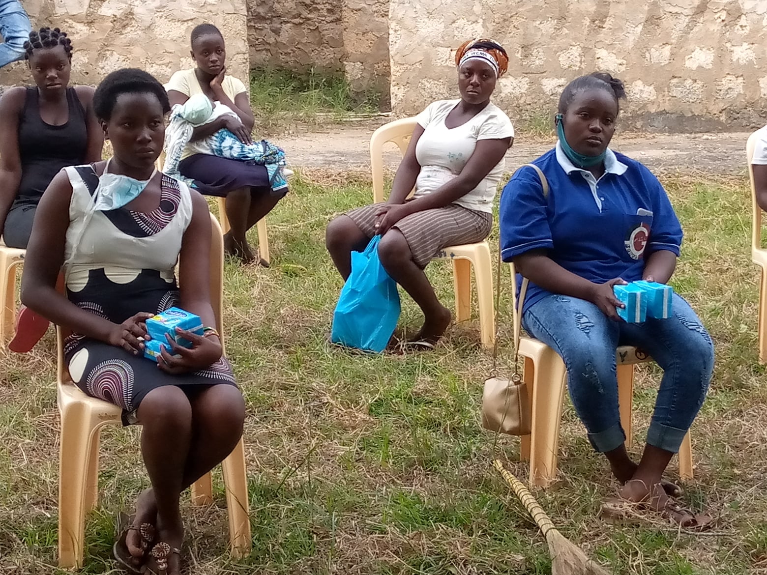 sanitary pad 6 receiving Mulewa
